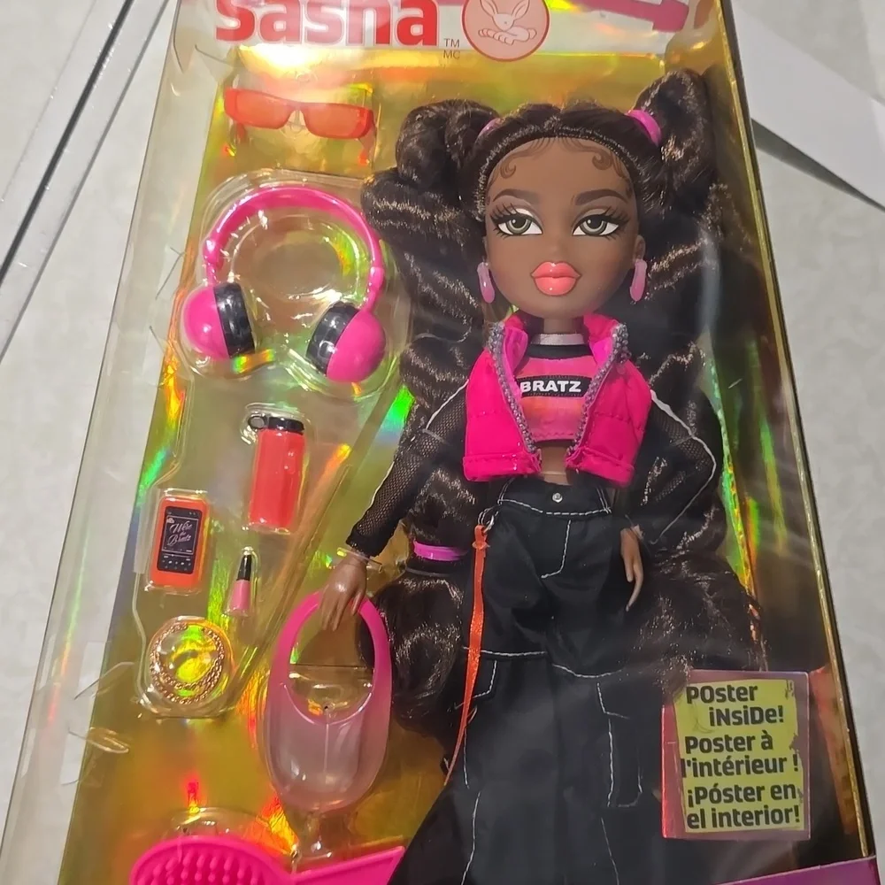 Bratz Sasha‎ Doll with Accessories NWT 2023